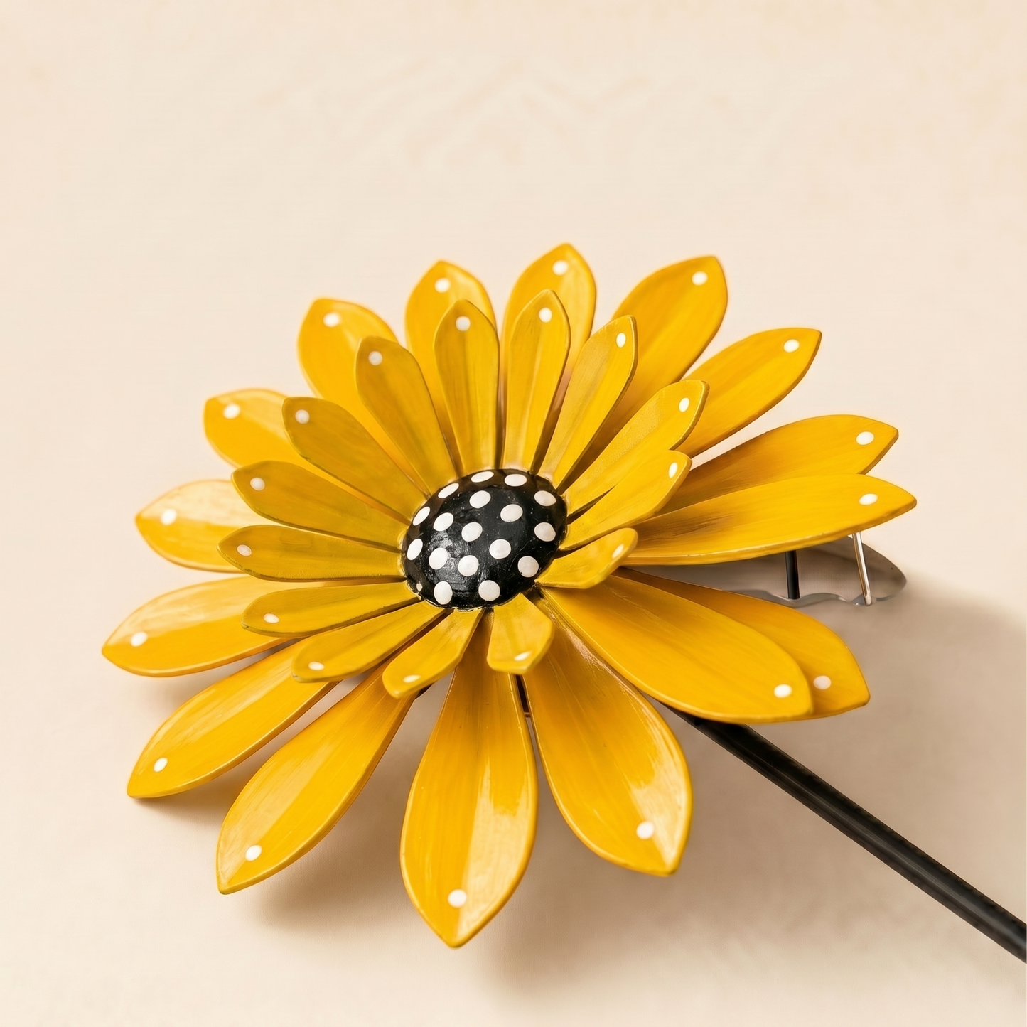 Bloomvaleโข โ Hand-Shaped 3D Metal Zinnia Garden Stakes with UV-Coated Weatherproof Finish + 50% OFF